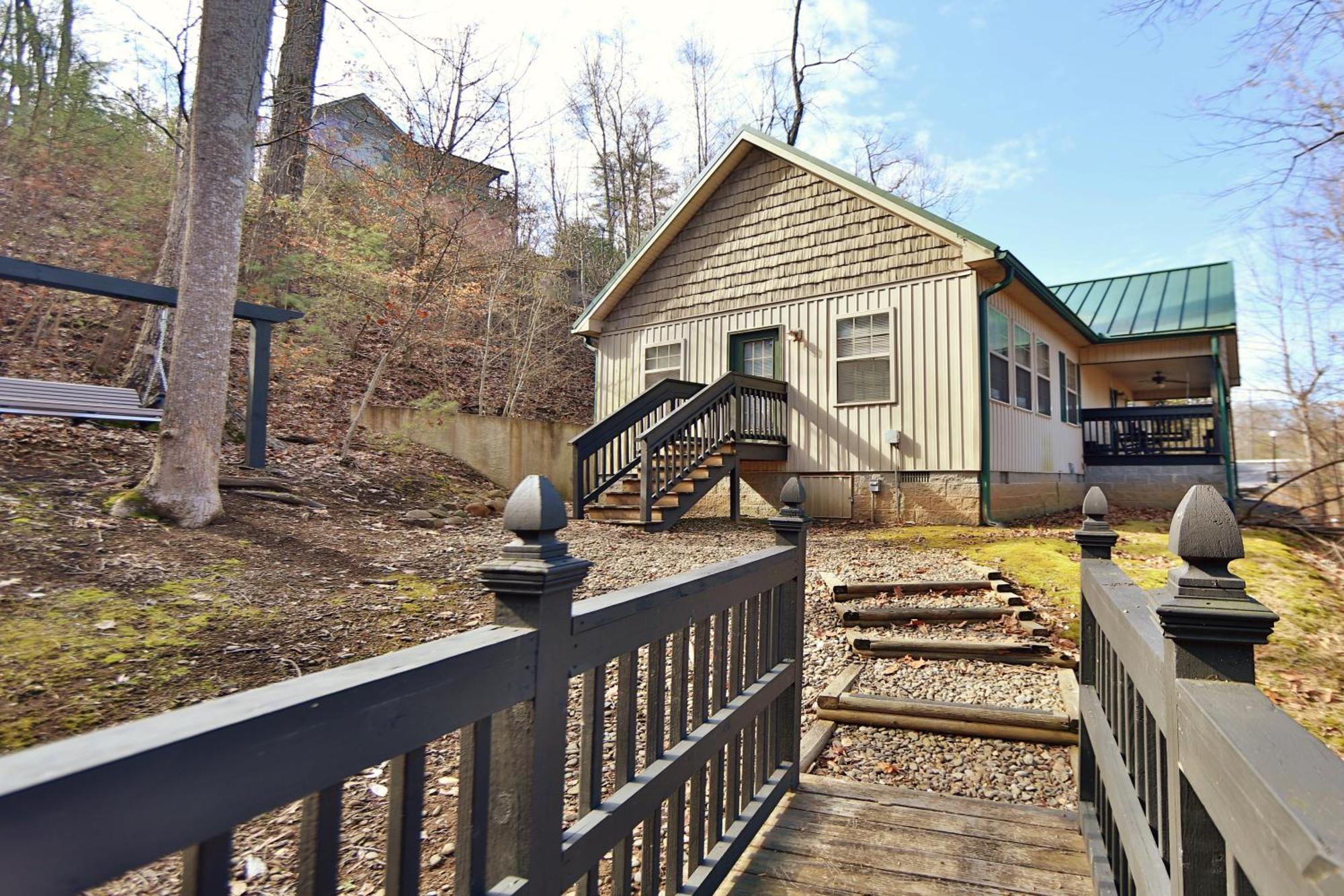 Cedar Falls By Eden Crest Villa Pigeon Forge Exterior photo